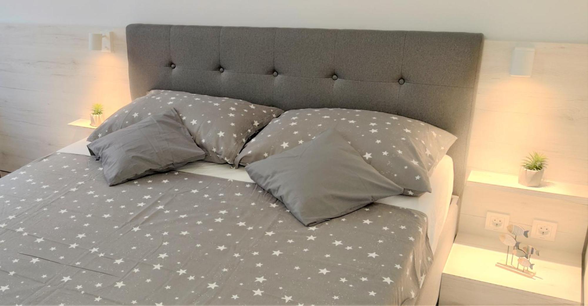 Apartments Rak Vis Rom bilde